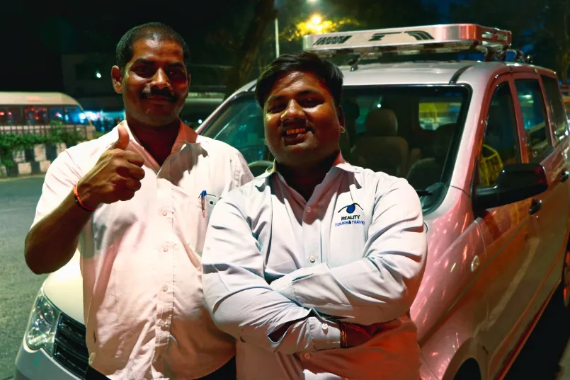 tour door Mumbai chauffeurs LIMITED RIGHTS Daisy