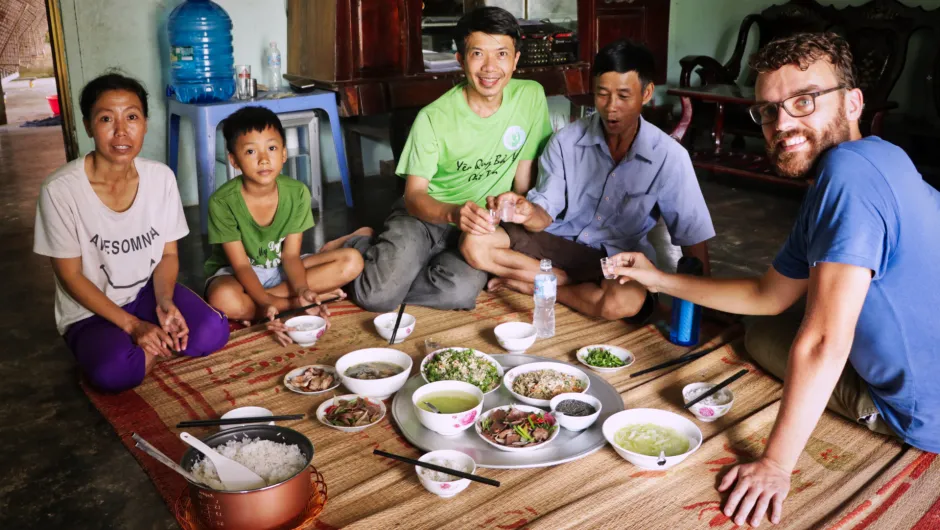 Vegetarisch eten Vietnam - eten met locals.