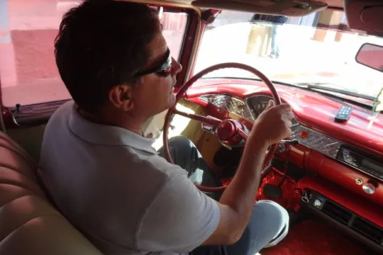 Cuba oldtimer chauffeur